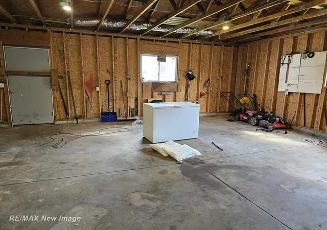 Homes for sale in Bridgeport Charter Township Saginaw, MI | 3605 Orange St, Bridgeport Charter Township Saginaw, MI 48601 | MLS# 61050200909