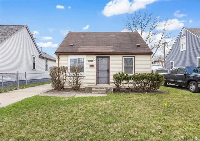 1st image of 6808 Fisher Ave, Warren, MI 48091 | MLS# 20261014377