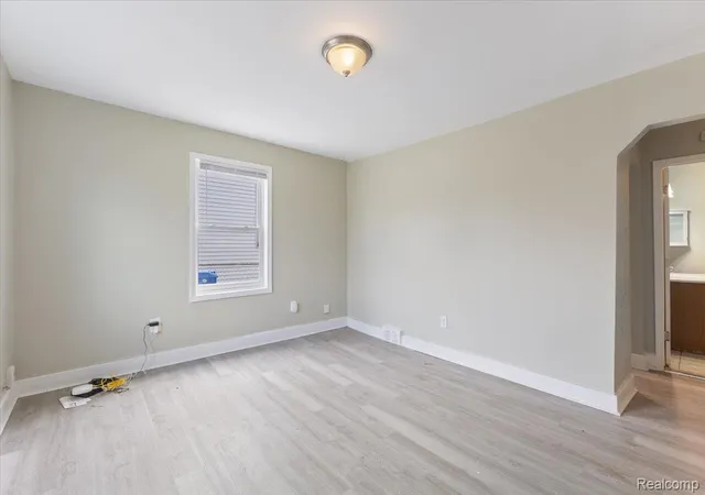 2nd image of 6808 Fisher Ave, Warren, MI 48091 | MLS# 20261014377