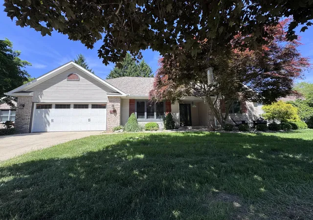Homes for sale in Richland Village Kalamazoo, MI | 8127 Robinbrook St, Richland Village Kalamazoo, MI 49083 | MLS# 66026008447