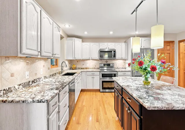 Photo 3 of Single family home for sale at 9847 Quail Run Ct, Bridgman, MI 49106 | MLS# 69026008454 | Listing updated on 2026-09-19