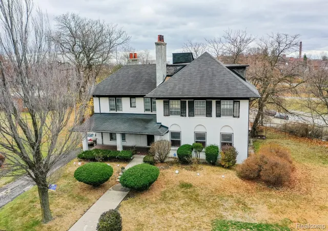 5th image of 1135 Chicago Blvd, Detroit, MI 48202 | MLS# 20261014403