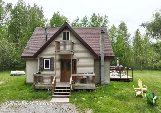 1st image of 150 E Winegars Rd, Gladwin, MI 48624 | MLS# 5050200970