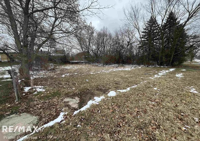 1st image of 0 E Marengo Ave, Flint City Genesee, MI 48505 | MLS# 5050200980