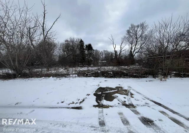 2nd image of 1499 W Juliah Ave, Mt Morris Township Genesee, MI 48505 | MLS# 5050200984