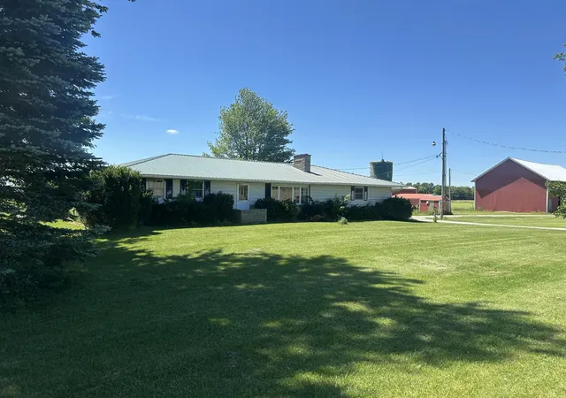Homes for sale in Tekonsha Township Calhoun, MI | 2416 Aldrich Rd, Tekonsha Township Calhoun, MI 49092 | MLS# 65026008554