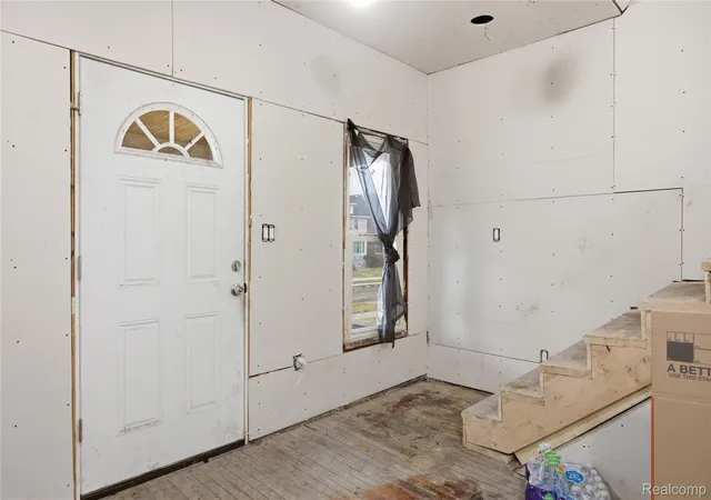 Photo 3 of Single family home for sale at 4624 Pacific St, Detroit, MI 48204 | MLS# 20261014573 | Listing updated on 2026-07-06