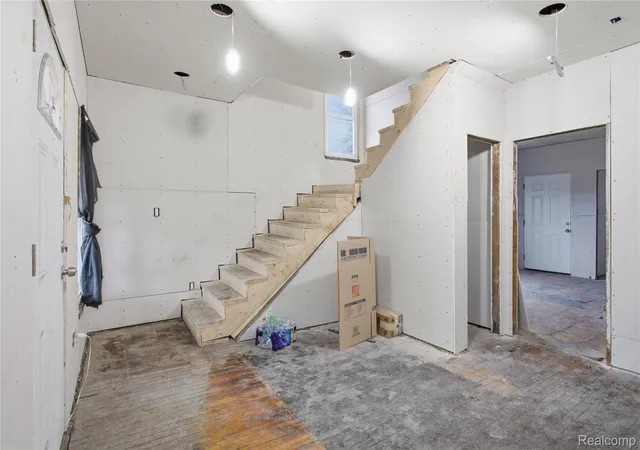 Photo 3 of Single family home for sale at 4624 Pacific St, Detroit, MI 48204 | MLS# 20261014573 | Listing updated on 2026-07-06