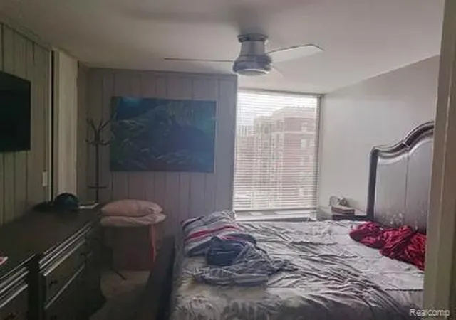 2nd image of 8200 Jefferson Ave E, Detroit, MI 48214