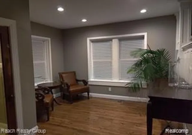 Photo 3 of Single family home for sale at 324 Eliot St, Detroit, MI 48201 | MLS# 20261014615 | Listing updated on 2026-08-24