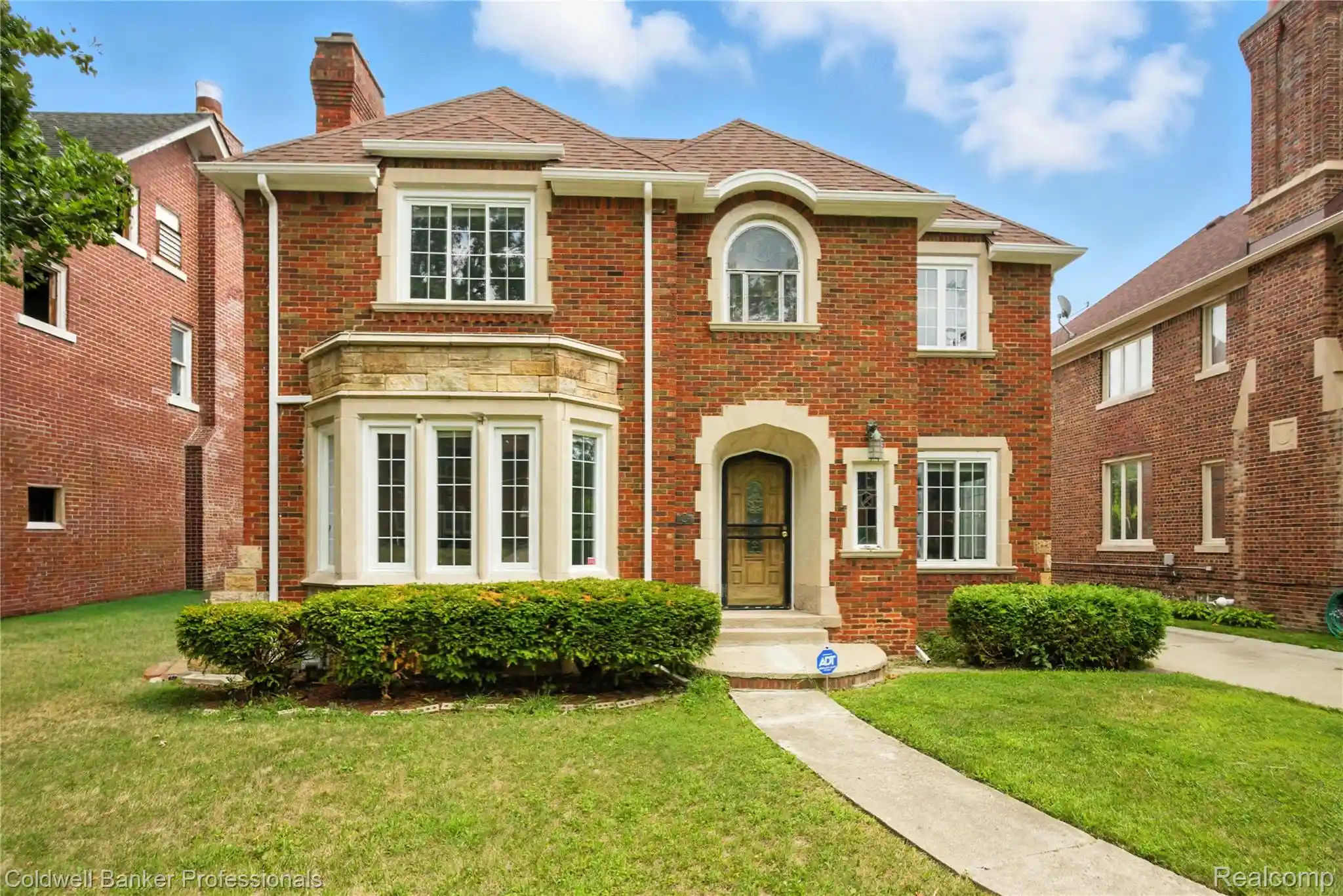 Photo 1 of Single family home for sale at 17204 Wildemere St, Detroit, MI 48221 | MLS# 20261014832 | Listing updated on 2026-10-23