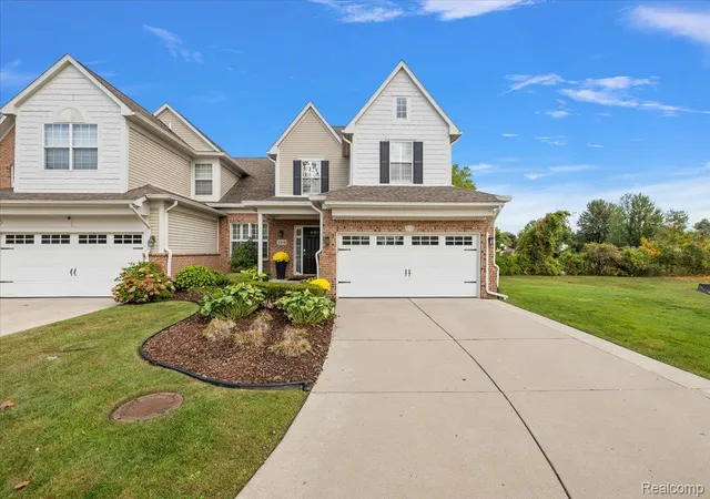 3rd image of 4404 Navin Field Ln, Troy, MI 48085 | MLS# 20261014884