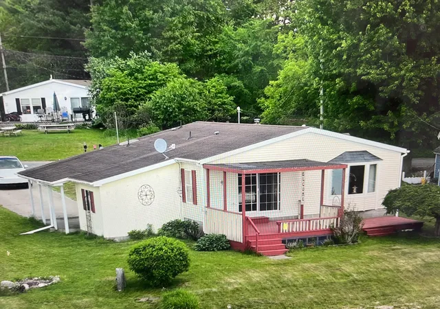 3rd image of 12515 S Rosemary Ave, Grant, MI 49327 | MLS# 72026008849