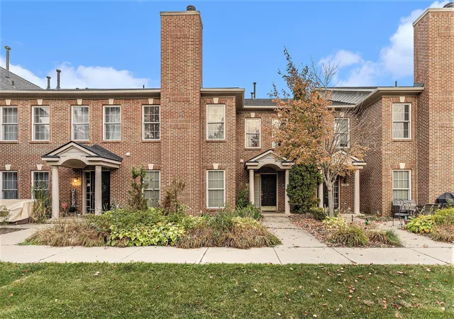 2nd image of 5702 Hampshire Ln, Ypsilanti, MI 48197 | MLS# 81026008884