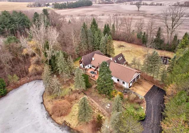 3rd image of 10722 S Gera Rd, Birch Run, MI 48415 | MLS# 61050201220