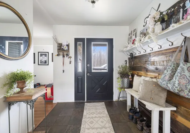 Photo 4 of Single family home for sale at 10172 US Hwy 12, New Buffalo, MI 49117 | MLS# 69026009041 | Listing updated on 2026-09-04