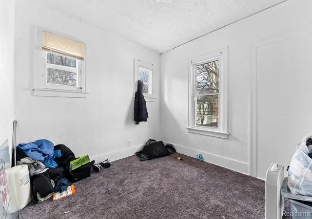6th image of 2984 Leslie St, Detroit, MI 48238 | MLS# 20261015577