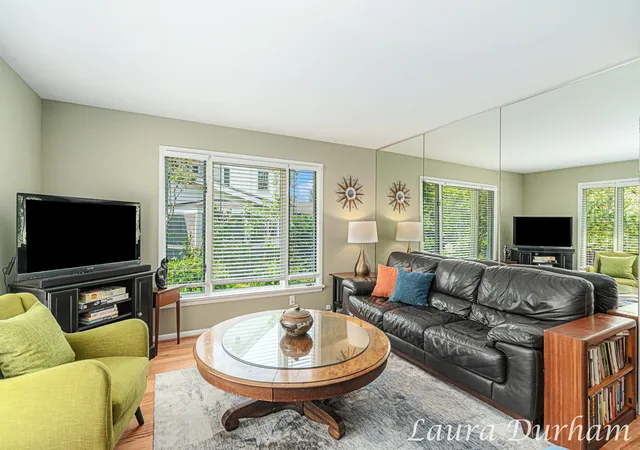 Photo 4 of Single family home for sale at 526 Butler St, Saugatuck, MI 49453 | MLS# 71026009141 | Listing updated on 2026-09-10