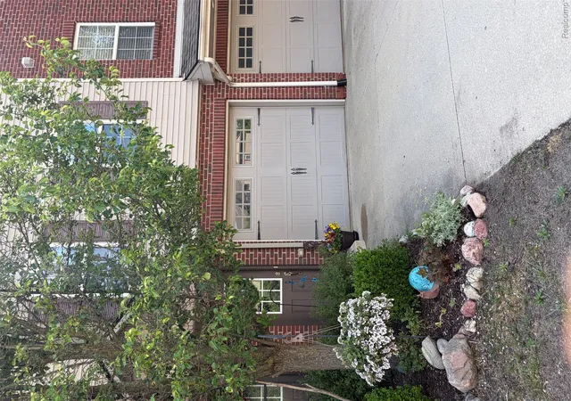 Photo 2 of Condo for sale at 1604 Pinecroft Ln, Howell, MI 48855 | MLS# 20261015666 | Listing updated on 2026-07-07