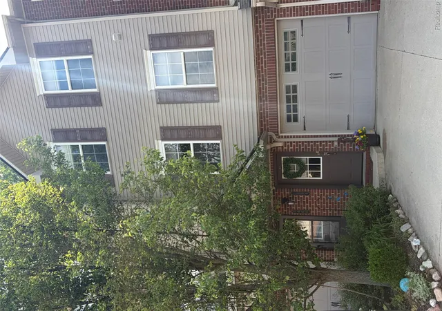 Photo 3 of Condo for sale at 1604 Pinecroft Ln, Howell, MI 48855 | MLS# 20261015666 | Listing updated on 2026-07-07