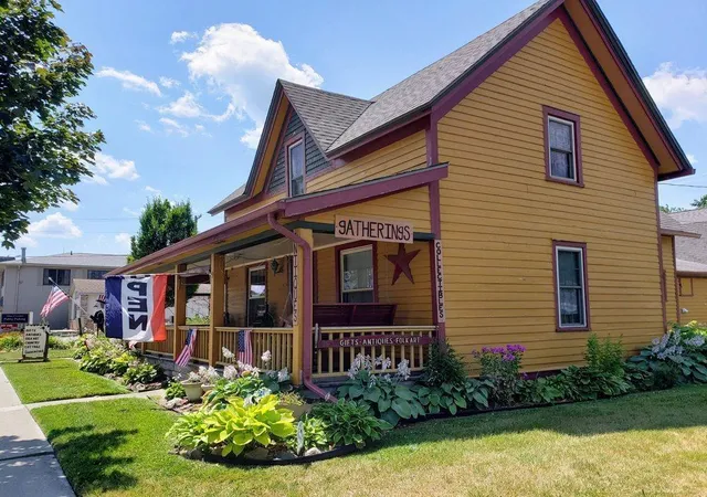 Homes for sale in Lexington, MI | 5454 N Main St, Lexington, MI 48450 | MLS# 58050201482