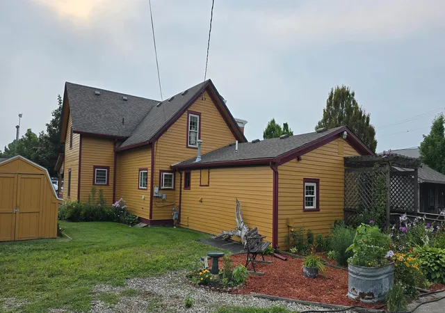 Homes for sale in Lexington, MI | 5454 N Main St, Lexington, MI 48450 | MLS# 58050201482