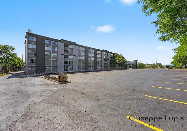 14th image of 3333 28th St Se #504, Grand Rapids, MI 49512 | MLS# 65026009645