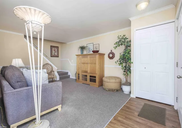 Listing Photo 4 - Condo for sale in building located at 15207 Renshaw Dr, Clinton Township, MI 48038