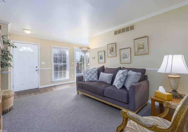 Listing Photo 5 - Condo for sale in building located at 15207 Renshaw Dr, Clinton Township, MI 48038