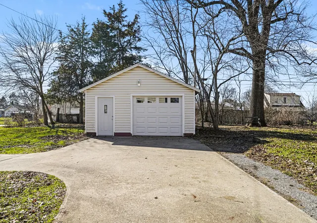Homes for sale in Sturgis, MI | 502 N Prospect St, Sturgis, MI 49091 | MLS# 66026009690