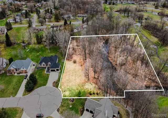 1st image of 9519 Country Club Ln, Davison, MI 48423 | MLS# 20261016360