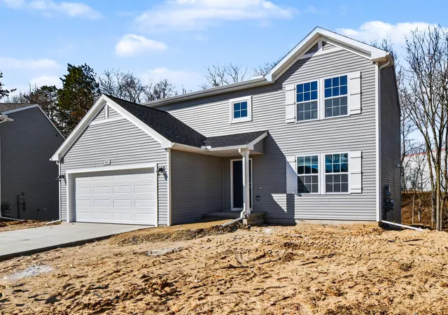 1st image of 1005 Cedarwood Dr, Greenville, MI 48838 | MLS# 65026009757