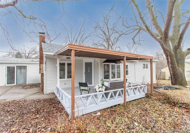 4th image of 23106 Springbrook Dr, Farmington Hills, MI 48336 | MLS# 20261016478
