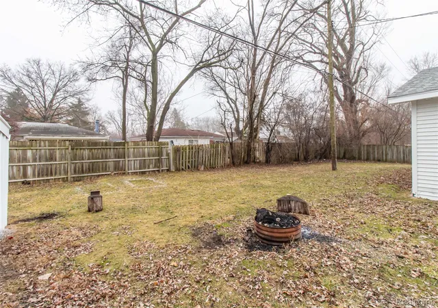 Photo 60 of Single family home for sale at 23106 Springbrook Dr, Farmington Hills, MI 48336 | MLS# 20261016478 | Listing updated on 2026-09-06