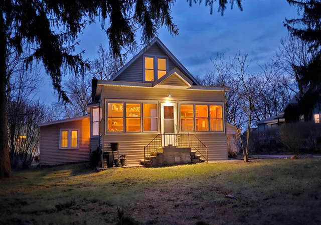 1st image of 57751 Grand River Ave, New Hudson, MI 48165 | MLS# 81026009861
