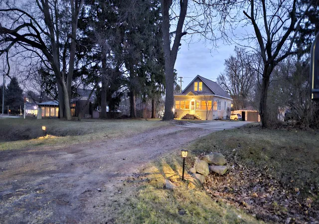 Photo 3 of Single family home for sale at 57751 Grand River Ave, New Hudson, MI 48165 | MLS# 81026009861 | Listing updated on 2026-09-10