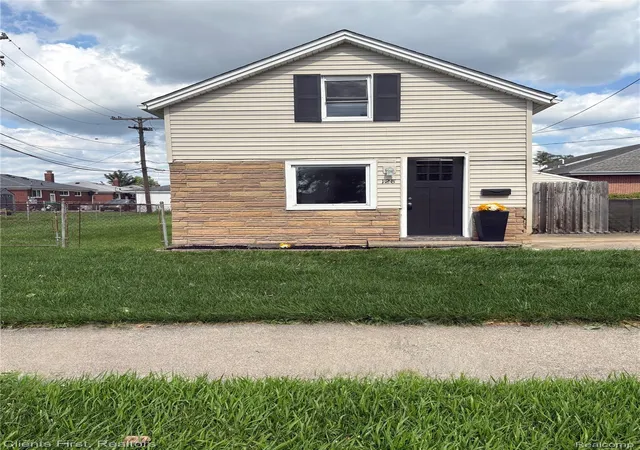 34th image of 128 Henry Ruff Rd, Garden City, MI 48135 | MLS# 20261016542