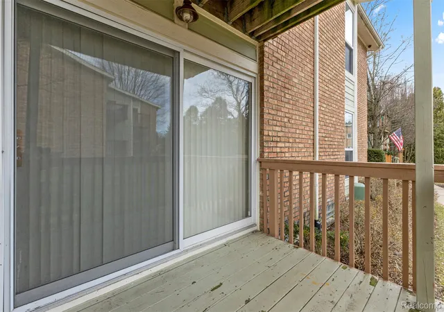Homes for sale in Northville, MI | 705 Randolph Street, Northville, MI 48167 | Houzeo