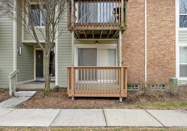 Homes for sale in Northville, MI | 705 Randolph St, Northville, MI 48167 | MLS# 20261016549