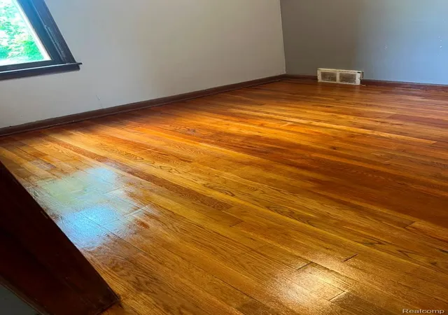 Photo 3 of Single family home for sale at 19514 Fielding St, Detroit, MI 48219 | MLS# 20261016550 | Listing updated on 2026-08-24