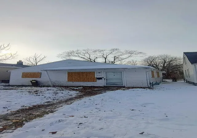 Photo 3 of Single family home for sale at 6121 Plainview Ave, Detroit, MI 48228 | MLS# 81026010039 | Listing updated on 2026-03-16