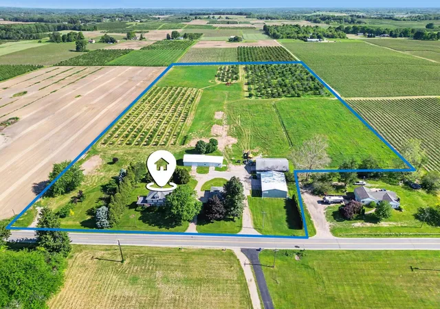 2nd image of 6629 N Branch Rd, Benton Harbor, MI 49022 | MLS# 69026010047