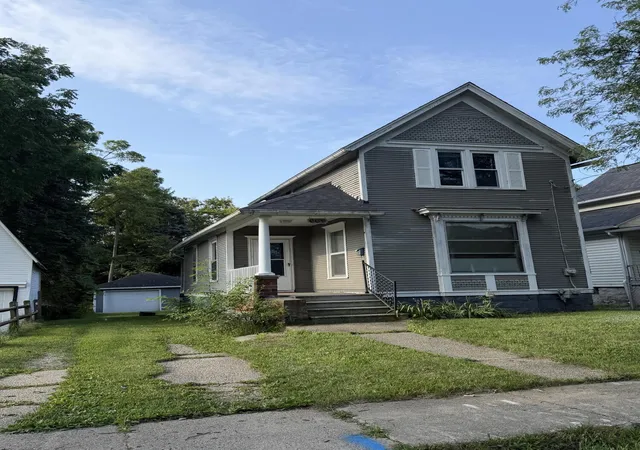 Photo 1 of Sale Pending at 609 Webb St, Jackson, MI 49202 | MLS# 55026010155 | Listing updated on 2026-09-08