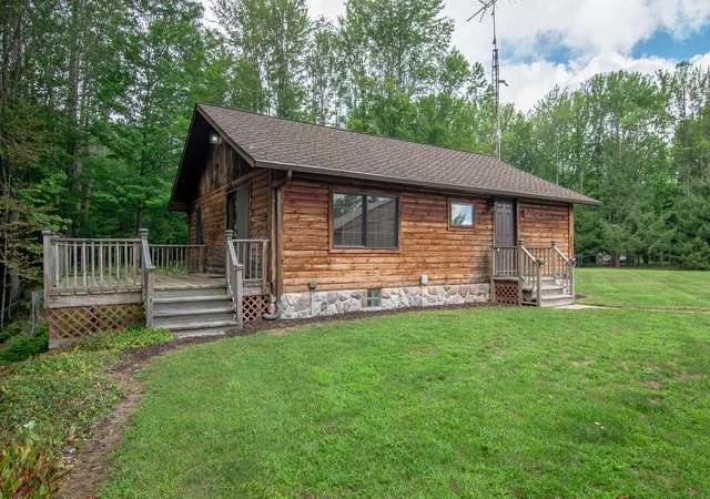 3rd image of 1442 W Tyler Rd, Hart, MI 49420 | MLS# 67026010181
