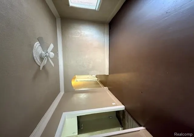 Listing Photo 3 - Condo for sale in building located at 17515 Northlawn St, Detroit, MI 48219