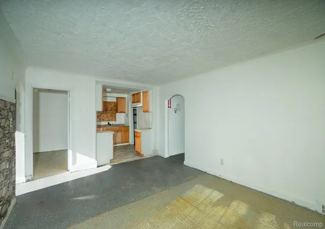 5th image of 10785 E Outer Dr, Detroit, MI 48224 | MLS# 20261017448