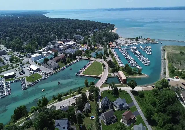3rd image of 875 Green St, Elk Rapids, MI 49629 | MLS# 78080066190