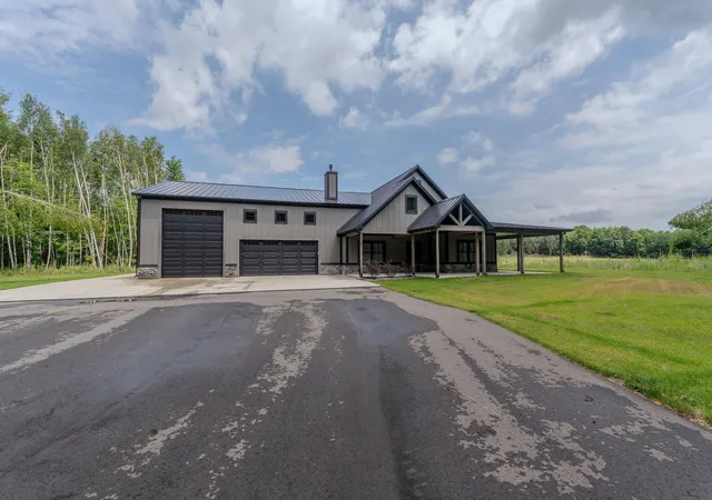 3rd image of 1398 12 Mile Rd, Remus, MI 49340 | MLS# 72026010370