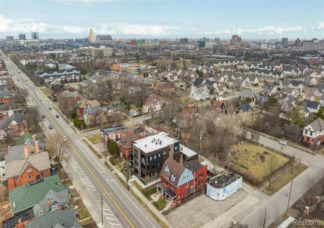 Listing Photo 2 - Condo for sale in building located at 4110-4114 Trumbull St, Detroit, MI 48208 - Unit #