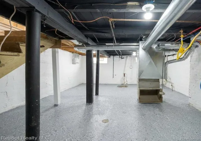 29th image of 10028 Petoskey Ave, Detroit, MI 48204 | MLS# 20261017496